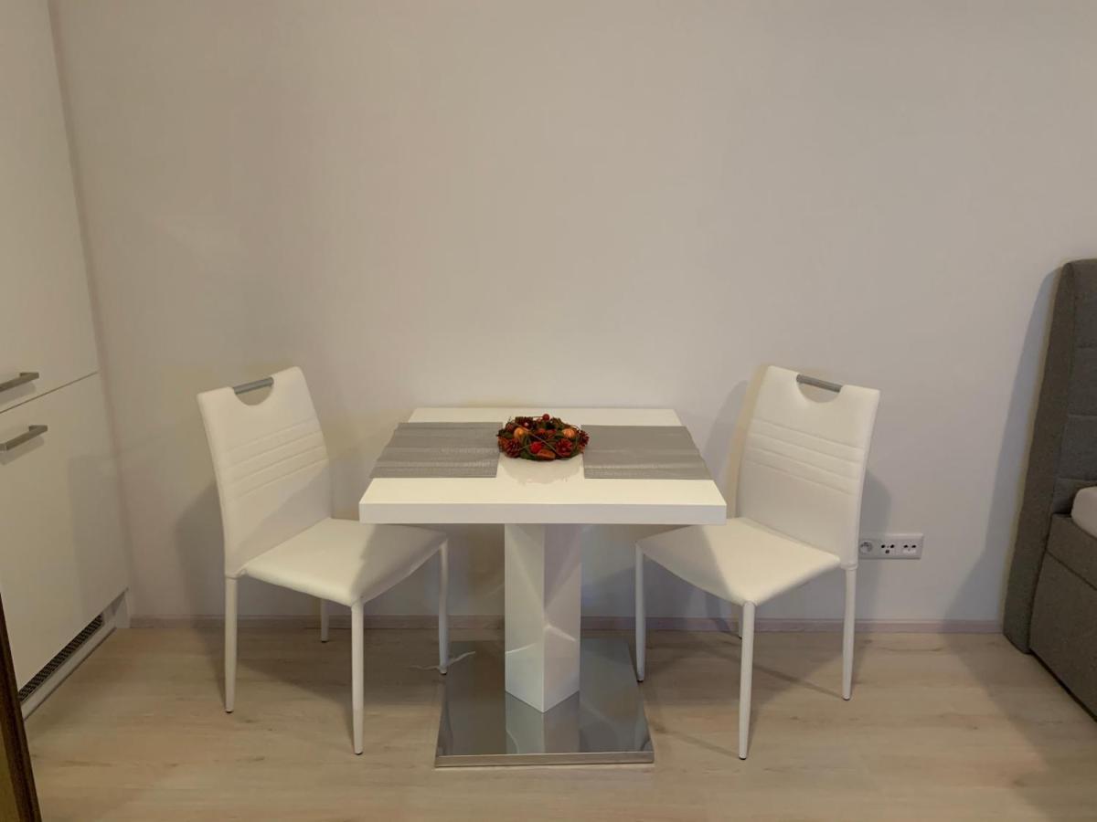 Modern Apartment In The City Center Plzeň Eksteriør billede